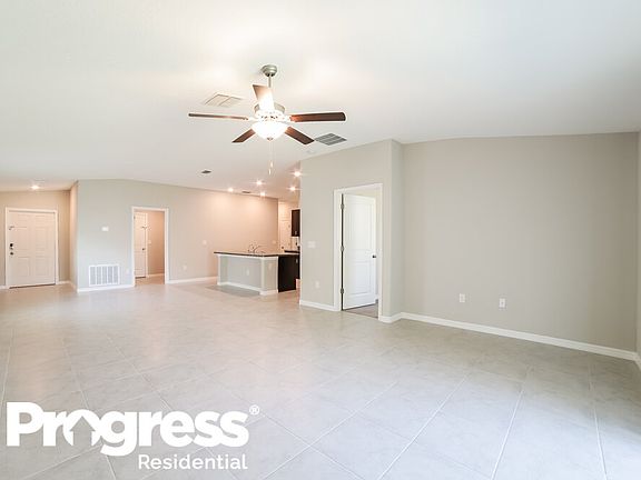 3rd image of 1568 Blue Rose Dr