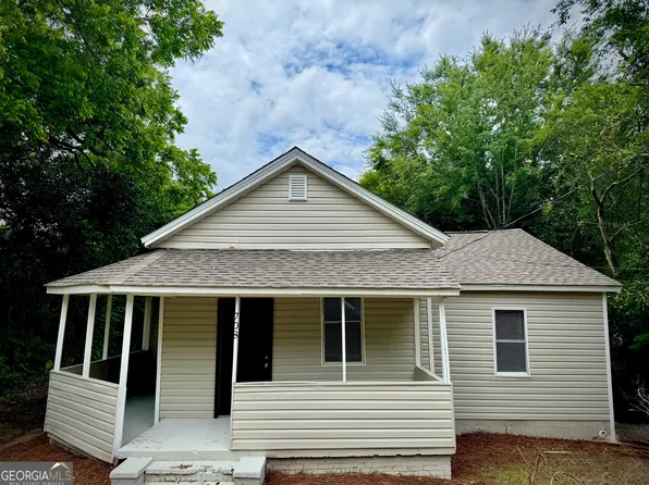 708 Degroat St, Lagrange, GA 30241