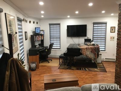 1215 Shakespeare Ave, Bronx, NY, 10452