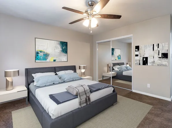 Diamond Crest Apartments