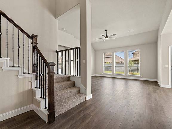 5th image of 7621 Bird Cherry Ln