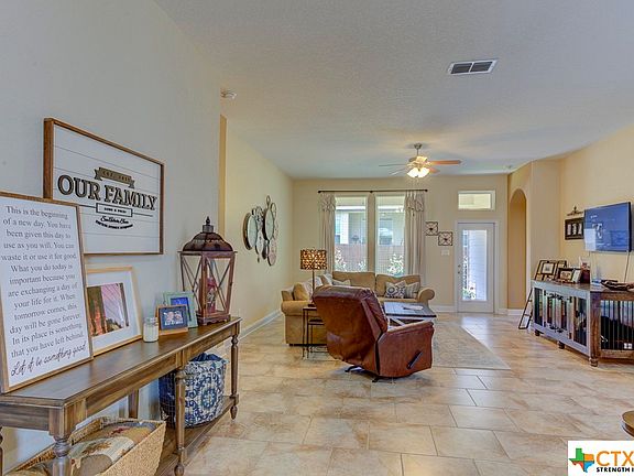 2nd image of 2924 Mistywood Ln