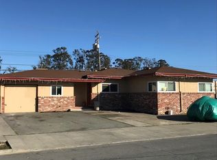 942 Lupin Dr, Salinas, CA 93906