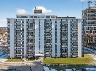151 La Rose Ave #804, Toronto, ON M9P1B3