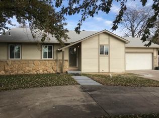 114 W Berlin Dr, Rose Hill, KS 67133