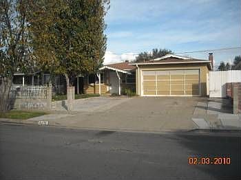 3rd image of 4020 San Simeon Way