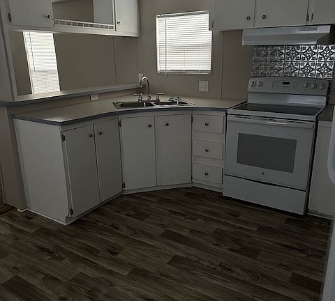 4th image of 11058 73rd Ct #25