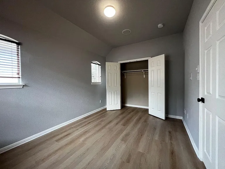 12513 Palfrey Dr — Photo 28