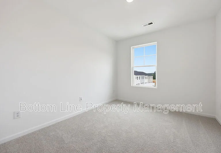 27 Broward Ln — Photo 13