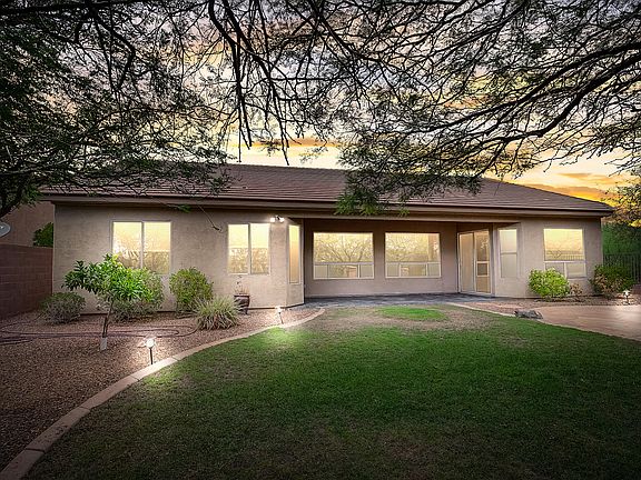 5th image of 5325 E Gloria Ln