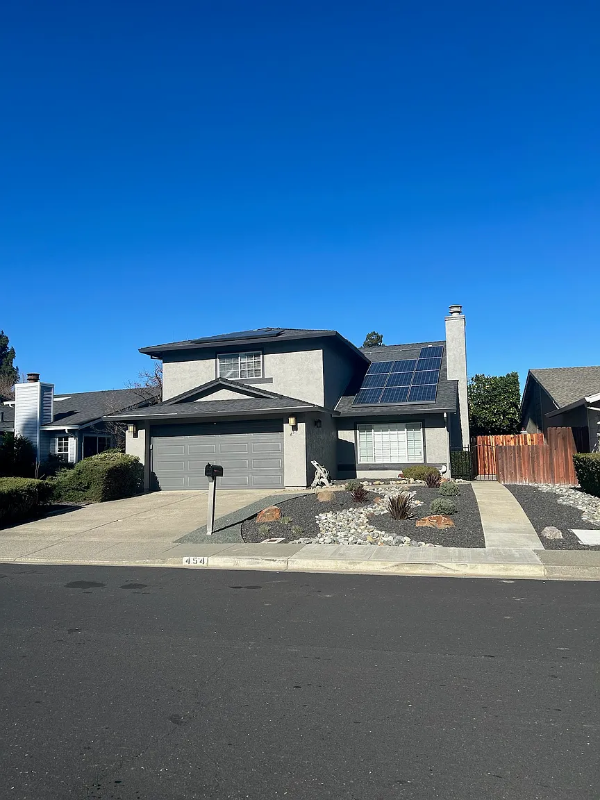 454 Woodhaven Dr photo 1