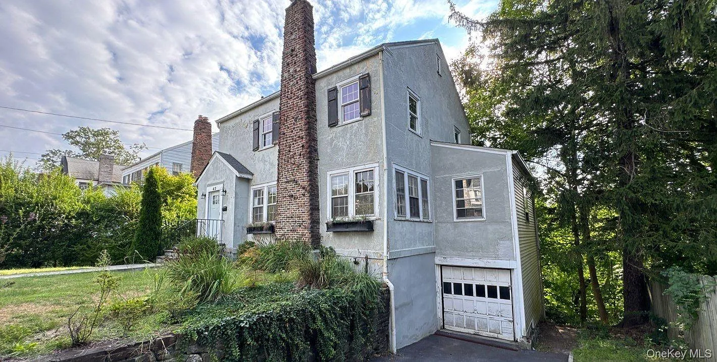42 Stratford Road photo 1
