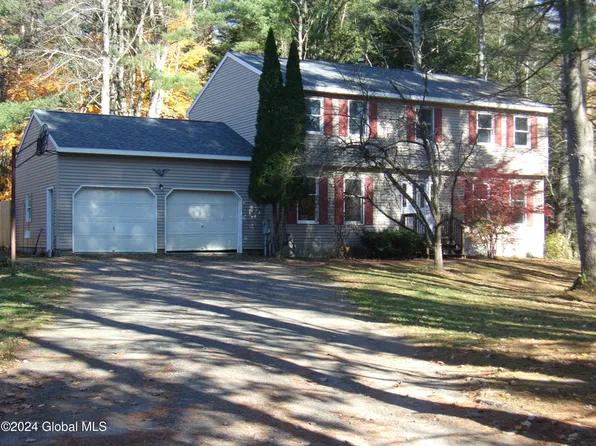 139 James Drive, Broadalbin, NY 12025
