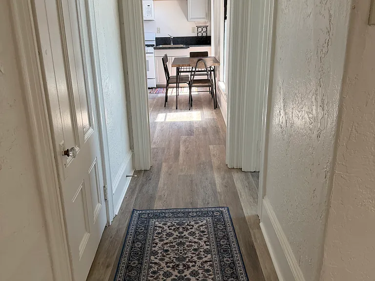 7 D St #B — Photo 8