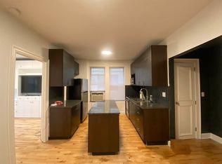 31-28 33rd St #1, Astoria, NY 11106