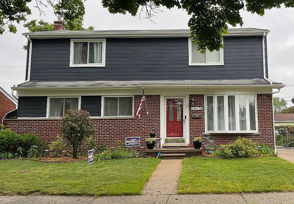1st image of 28628 Couzens Ave