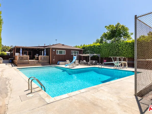 3407 Cabrillo Blvd, Los Angeles, CA 90066