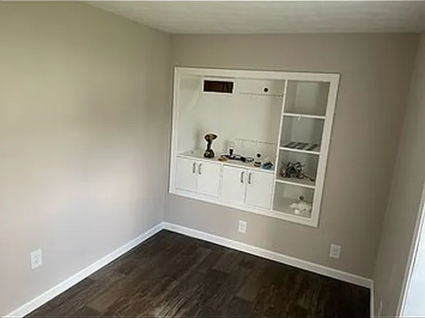 2025 E Purdue Rd, Muncie, IN 47303