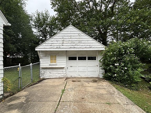 3rd image of 1503 Southern Ave