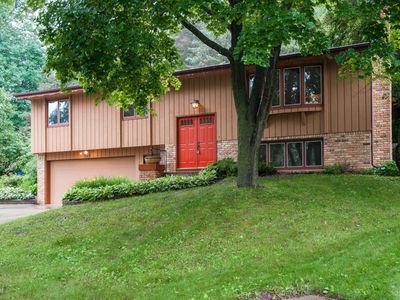 2919 5th Ave NW, Rochester, MN, 55901