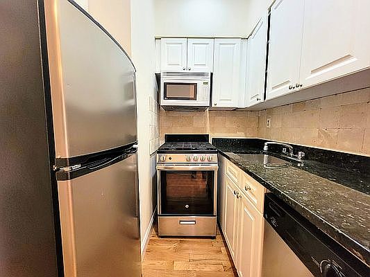 5th image of 506 E 88th St #4EE