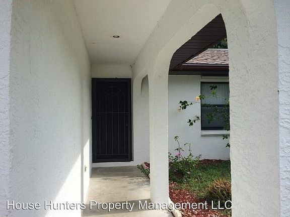 3rd image of 23168 Wilkinson Ave