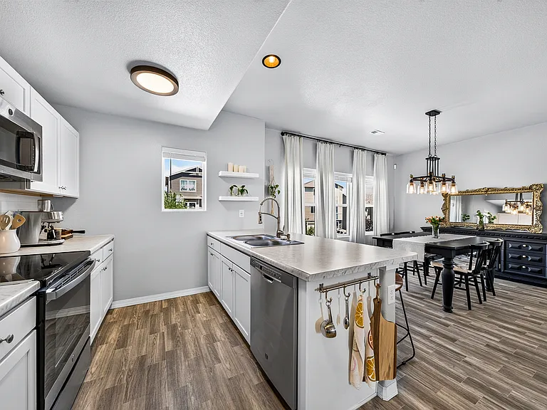 975 Cana Grv — Photo 39
