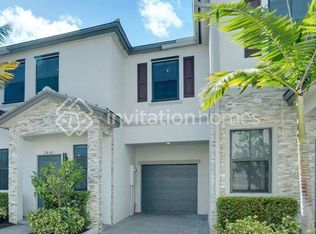 2839 SW 16th Ter, Fort Lauderdale, FL 33315