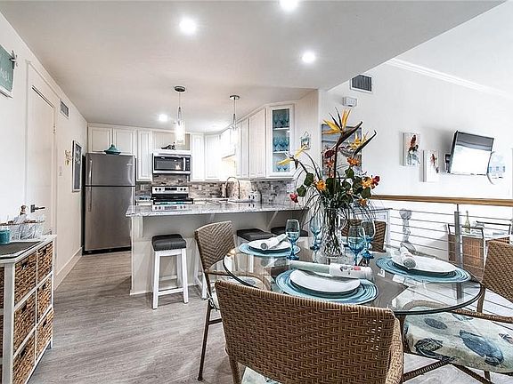 Dining room, Kitchen