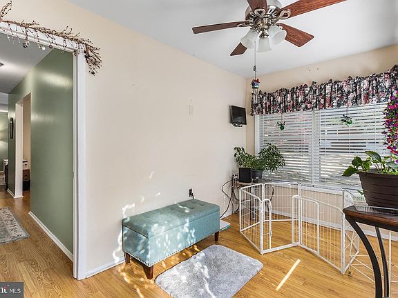 3rd image of 7B Crocus Ln