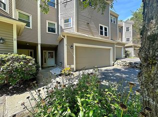 168 Upton St UNIT 12, Grafton, MA 01519