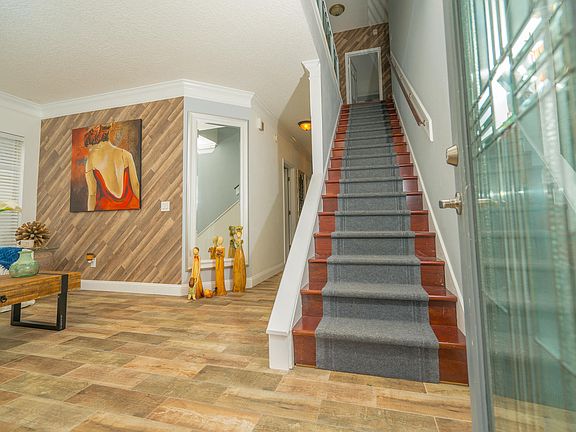 4th image of 4584 Cape Sable Ct
