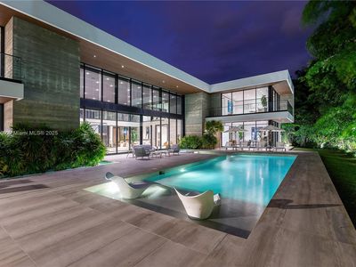 9737 W Broadview Dr, Bay Harbor Islands, FL, 33154