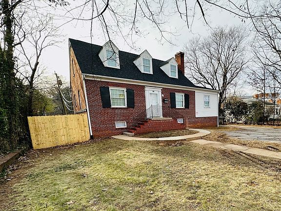 3rd image of 800 E Belt Blvd