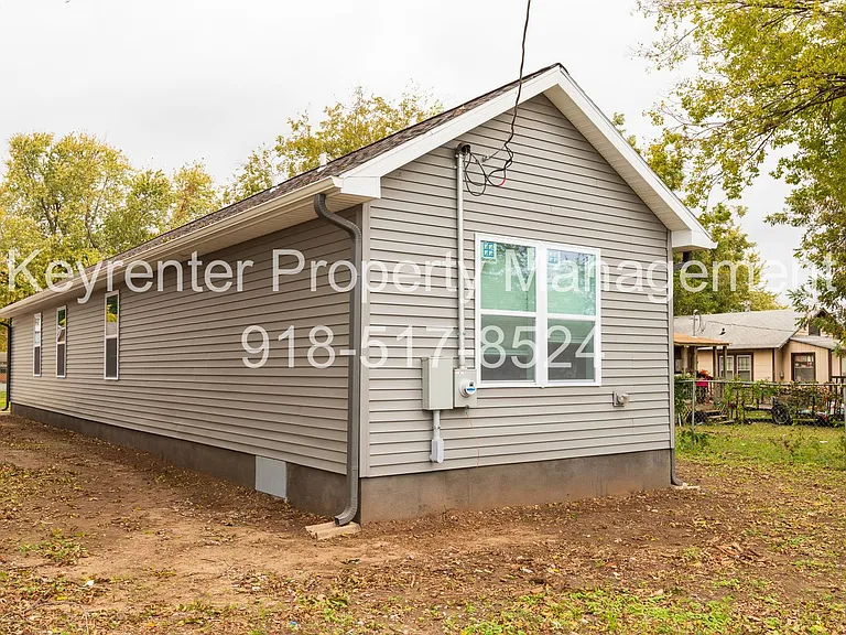 1623 N Atlanta Ave — Photo 12