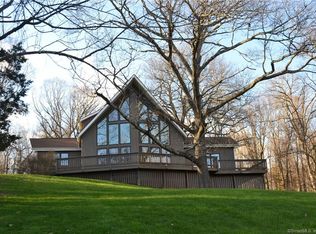 238 Munn Rd, Southbury, CT 06488