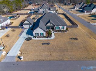 113 Larry Worley Dr, Huntsville, AL 35806