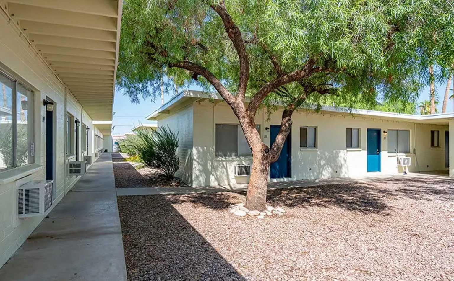 The Circa Apartments — Photo 1