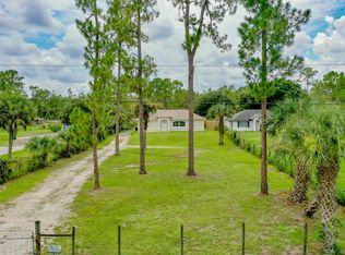 2840 4th Ave NE, Naples, FL 34120