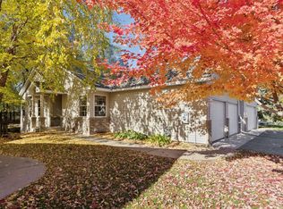 2137 Albemarle Ct N, Saint Paul, MN 55113