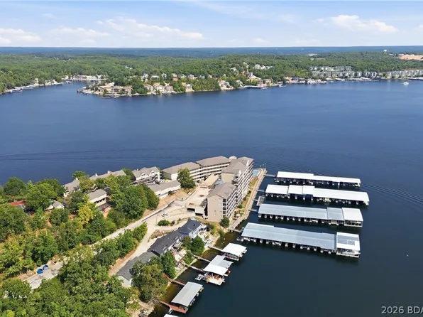 114 Falls Point Dr #5A, Lake Ozark, MO 65049