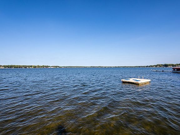 2nd image of 10000 Devils Lake Hwy