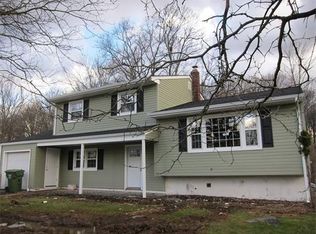 20 Karen Pl, Edison, NJ