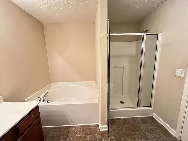 3323 Risen Star Dr — Photo 10