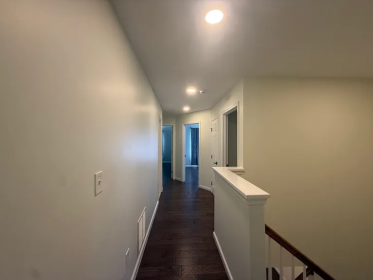 1319 Mohr Cir — Photo 20