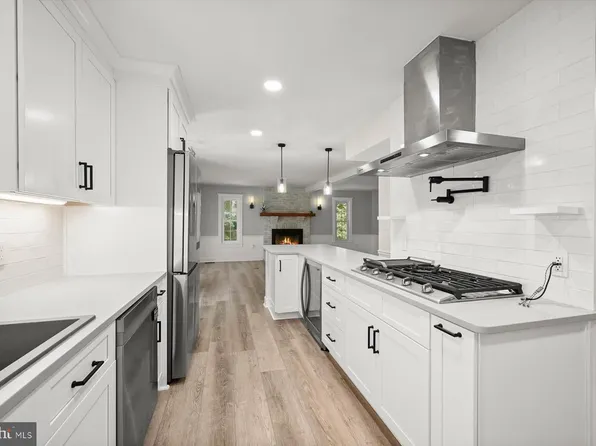 2576 Hidden Cove Rd #154, Annapolis, MD 21401