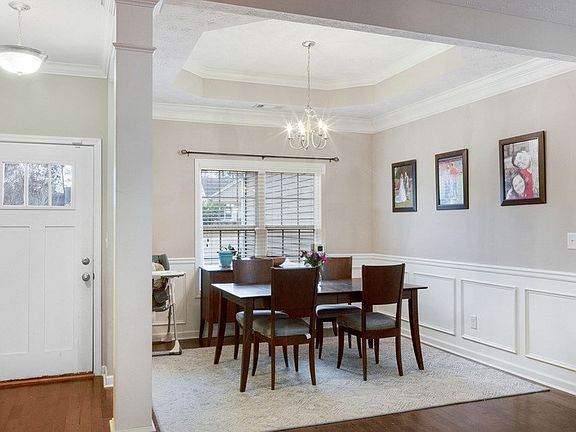 4th image of 2212 Winding Oak Dr