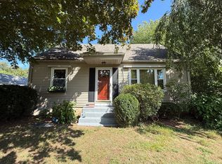 12 Linda St, South Hadley, MA 01075