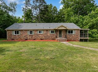 3708 Cowboy Ln, Charlotte, NC 28216