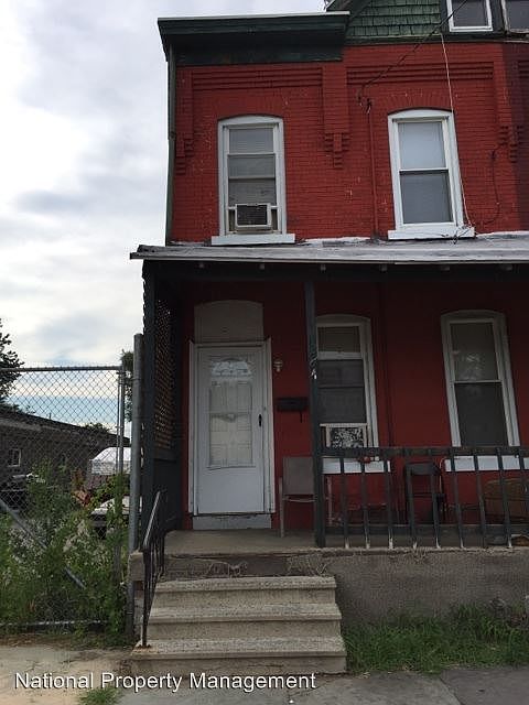 2nd image of 1284 E State St
